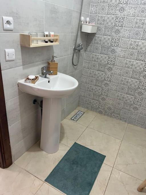 Emplacement Ideal : Appartement Lumineux 엘자디다 외부 사진