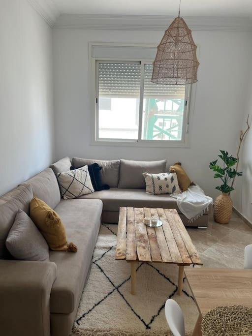 Emplacement Ideal : Appartement Lumineux 엘자디다 외부 사진